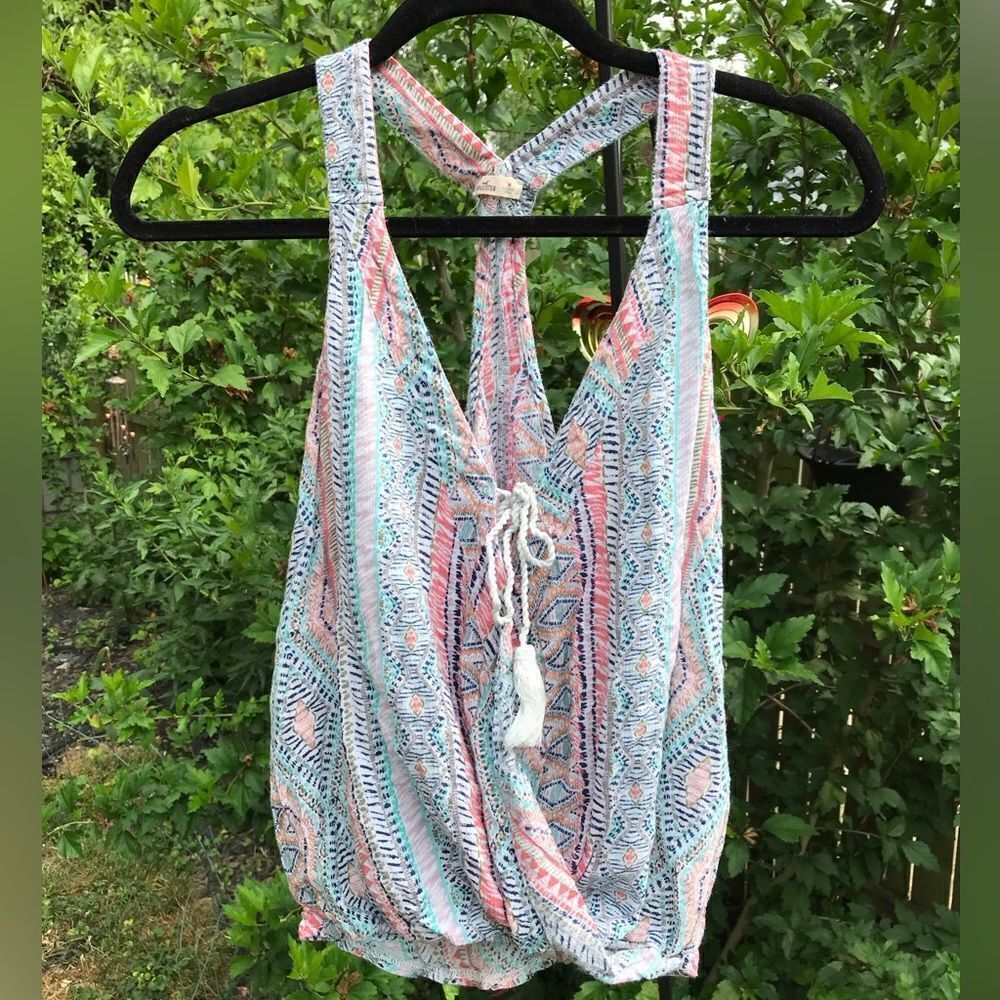 Hollister Tanktop - Picture 2 of 13